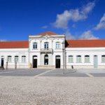 Exposição de pintura de António Mapão ” Tocadores e cantautores de Abril” em Palmela